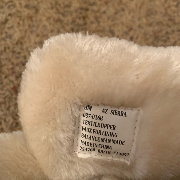 Boots - Picture 3 of 3